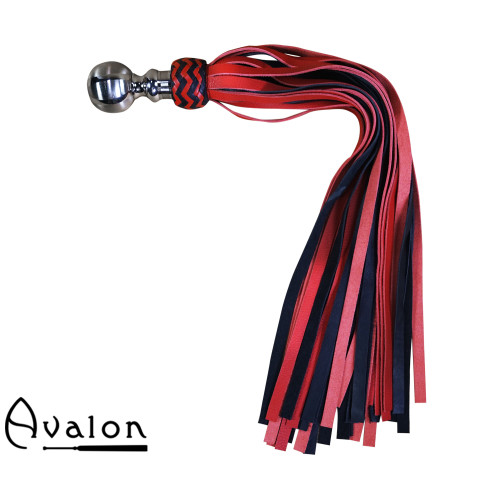 Avalon - KING - Stor Sort og Rød Flogger med Kulehåndtak i Metall